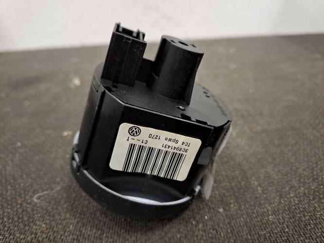 Image Commodo phare - VOLKSWAGEN GOLF 6