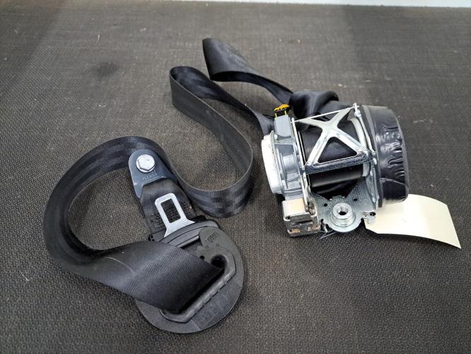 Image Ceinture avant droit - CITROEN C4 CACTUS