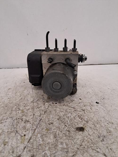 Image Bloc ABS (freins anti-blocage) - PEUGEOT 5008 1