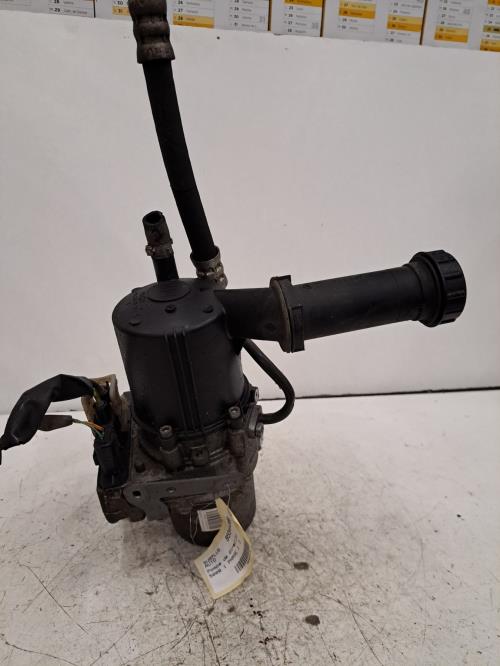 Image Pompe de direction - PEUGEOT 5008 1
