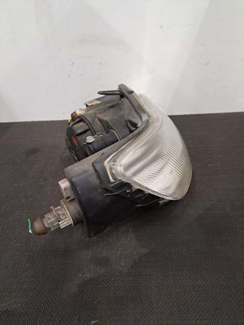 Image Optique avant principal droit (feux)(phare) - PEUGEOT 306