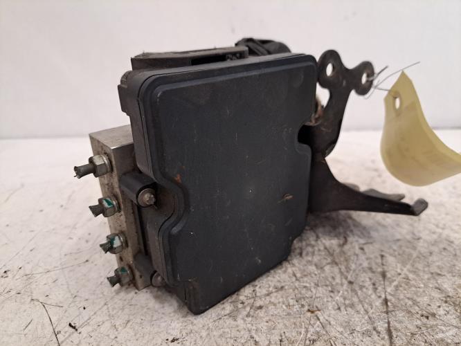 Image Bloc ABS (freins anti-blocage) - TOYOTA AURIS 2