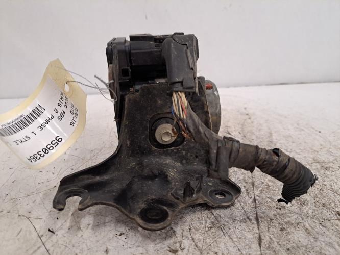 Image Bloc ABS (freins anti-blocage) - TOYOTA AURIS 2