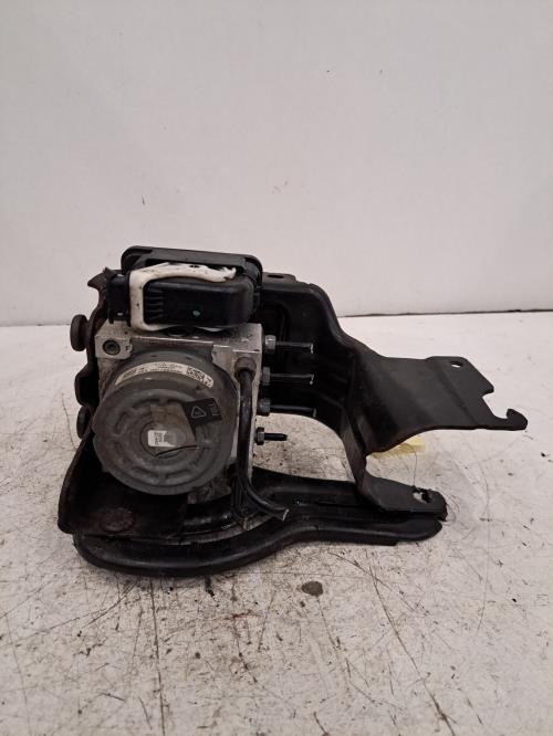 Image Bloc ABS (freins anti-blocage) - PEUGEOT 208 1