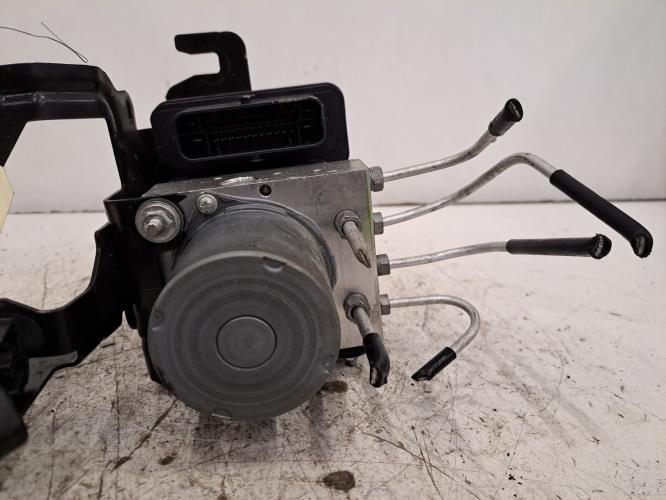 Image Bloc ABS (freins anti-blocage) - RENAULT CAPTUR 2