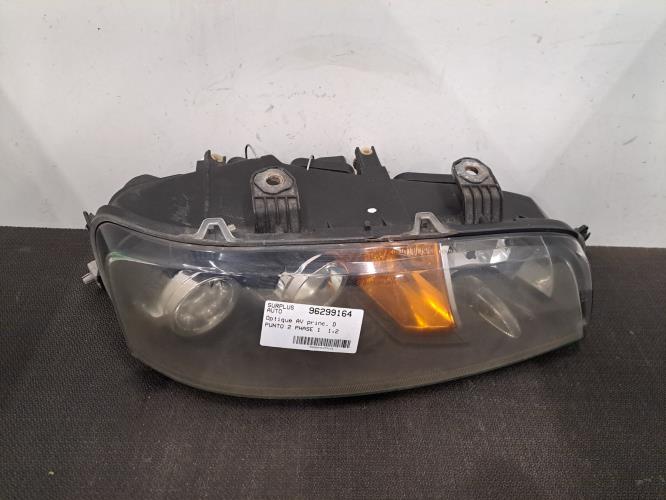 Image Optique avant principal droit (feux)(phare) - FIAT PUNTO 2