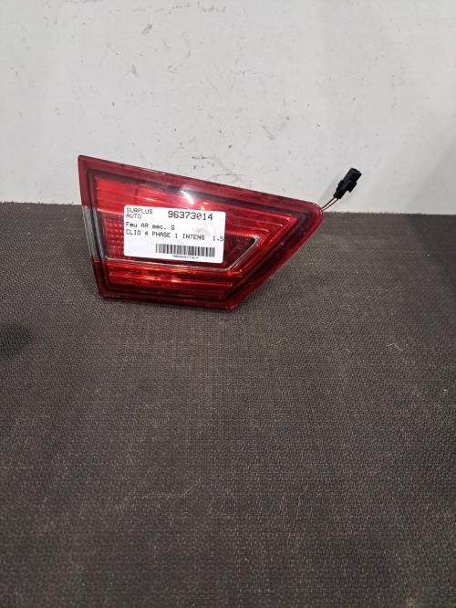 Image Feu arriere secondaire gauche (feux) - RENAULT CLIO 4