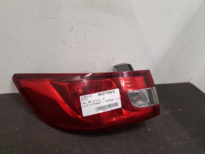 Image Feu arriere principal gauche (feux) - RENAULT CLIO 4