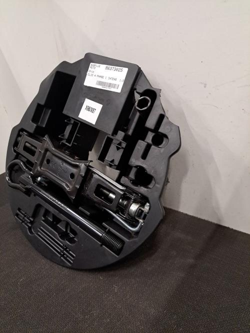 Image Cric (Ensemble depannage) - RENAULT CLIO 4