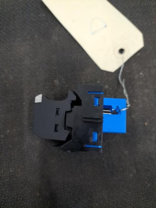 Image Poignee electrique frein a main - PEUGEOT 208 2