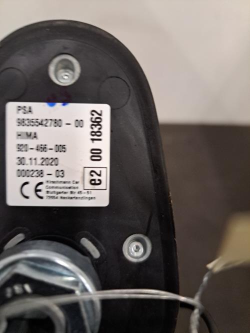 Image Antenne - PEUGEOT 208 2