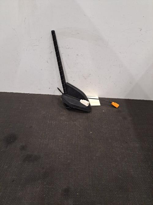 Image Antenne - PEUGEOT 208 2