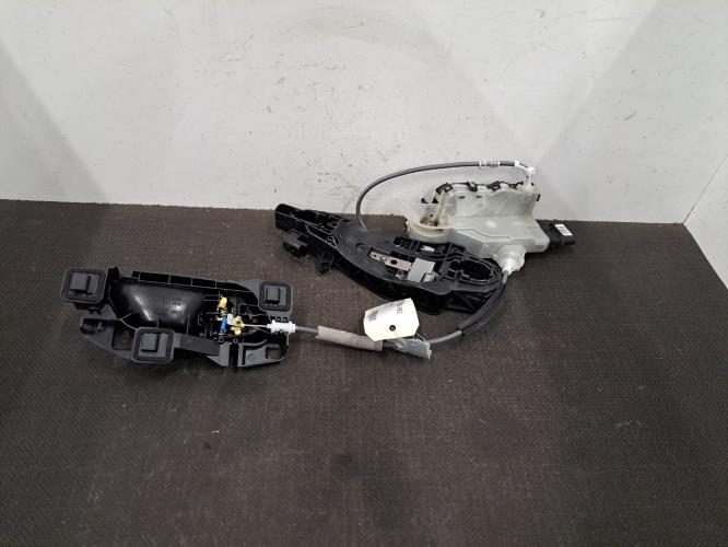 Image Serrure avant gauche - PEUGEOT 208 2