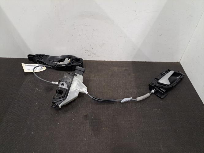 Image Serrure avant droit - PEUGEOT 208 2
