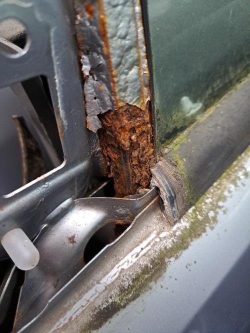 Image Porte avant gauche - FORD FOCUS 2