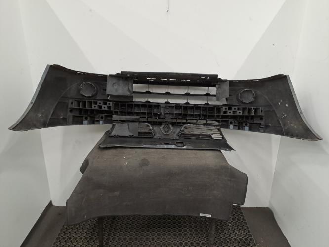 Image Pare choc avant - RENAULT CLIO 2