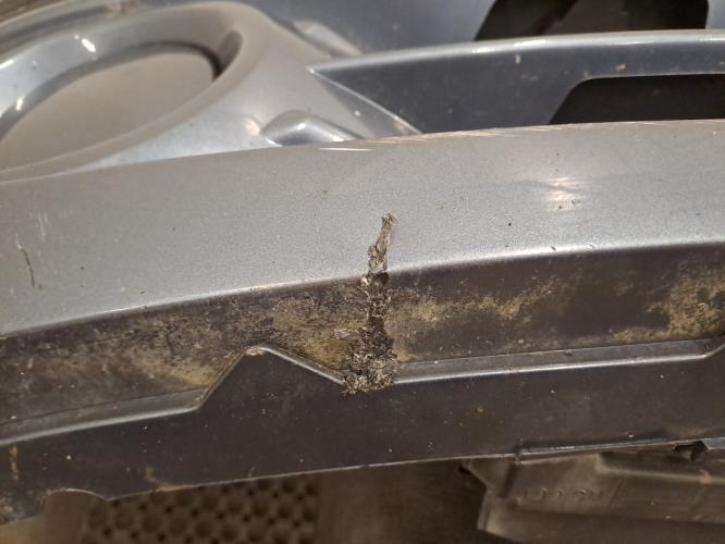 Image Pare choc avant - RENAULT CLIO 2