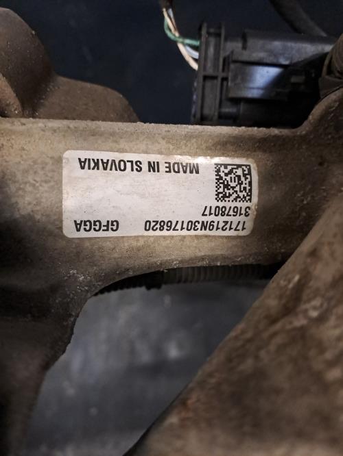Image Cremaillere assistee - VOLVO V 40 2