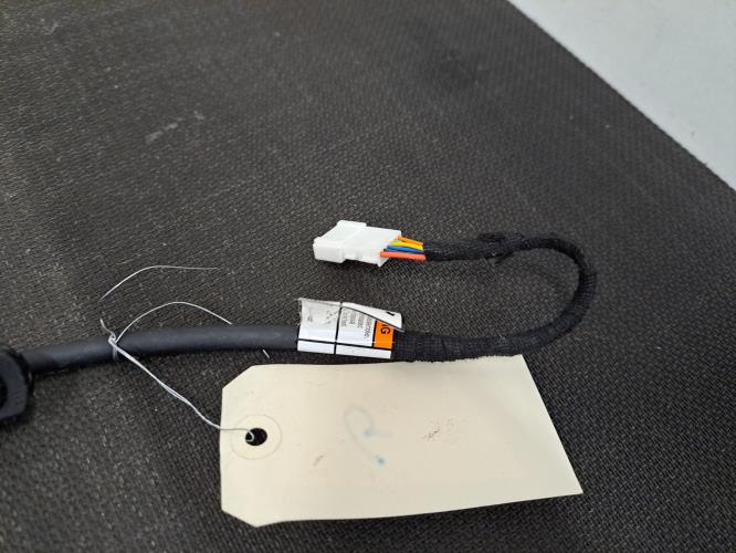 Image Verin de coffre gauche - BMW SERIE 5 G31