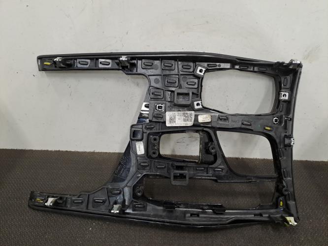 Image Console central (interieur plastique) - BMW SERIE 5 G31