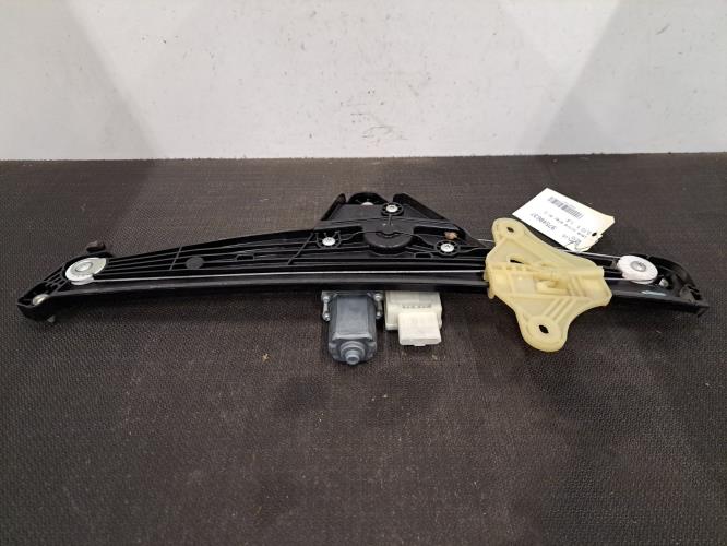 Image Leve vitre electrique avant droit - RENAULT CLIO 5