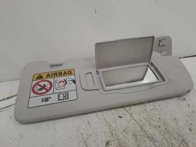 Image Pare soleil droit - RENAULT CLIO 5