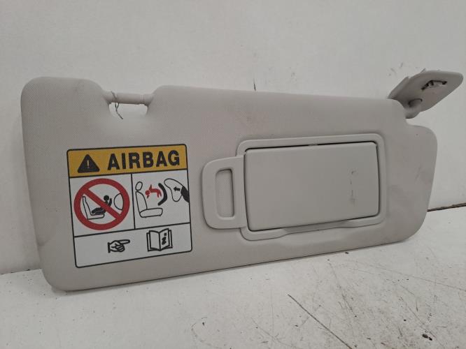 Image Pare soleil droit - RENAULT CLIO 5