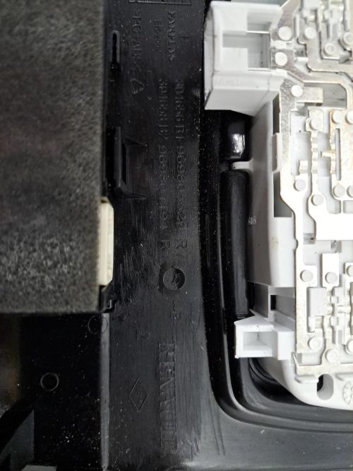 Image Eclairage de plafonnier - RENAULT CLIO 5