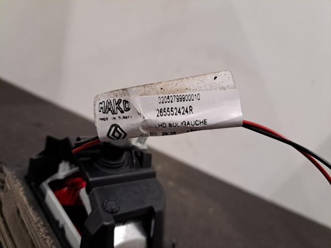 Image Feu arriere secondaire droit (feux) - RENAULT CLIO 4