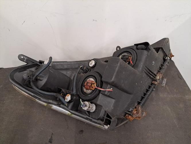 Image Optique avant principal gauche (feux)(phare) - TOYOTA COROLLA VERSO 2