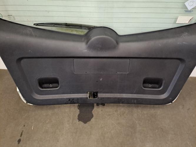 Image Malle/Hayon arriere - TOYOTA COROLLA VERSO 2