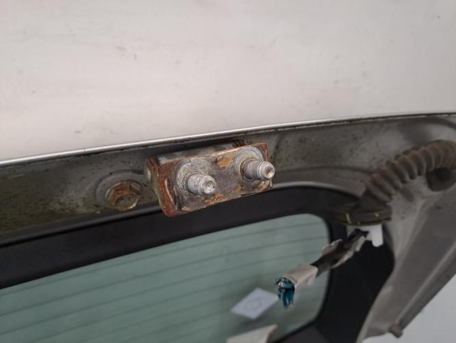 Image Malle/Hayon arriere - TOYOTA COROLLA VERSO 2