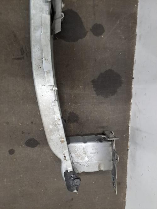 Image Renfort pare choc avant (traverse) - RENAULT VEL SATIS