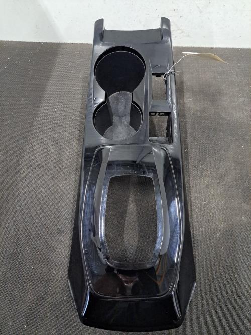 Image Console central (interieur plastique) - PEUGEOT 208 2