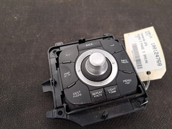 Image Commande GPS - RENAULT MEGANE 3