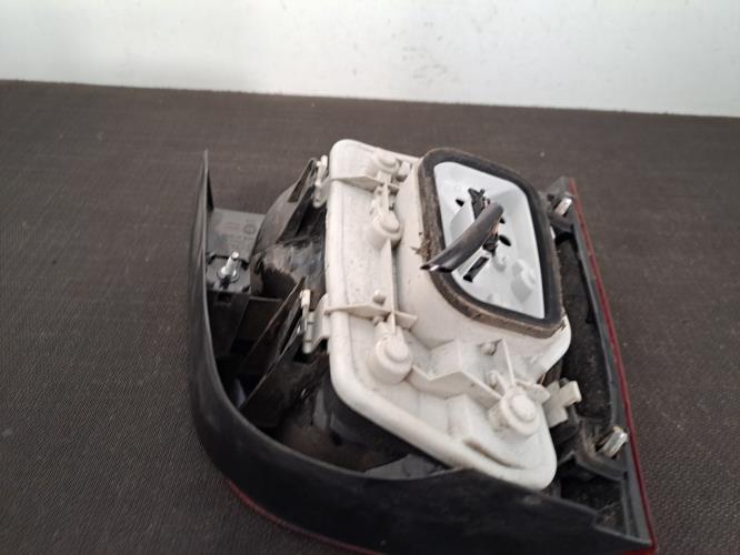Image Feu arriere principal droit (feux) - VOLKSWAGEN POLO 4