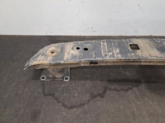 Image Renfort pare choc arriere (traverse) - VOLVO V 50
