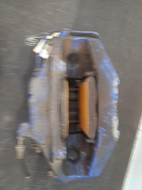 Image Etrier avant droit (freinage) - BMW SERIE 5 G31