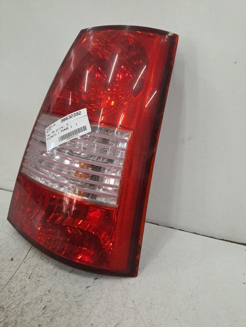 Image Feu arriere principal droit (feux) - KIA PICANTO 1