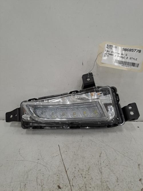 Image Feu diurne avant gauche - SUZUKI VITARA 2