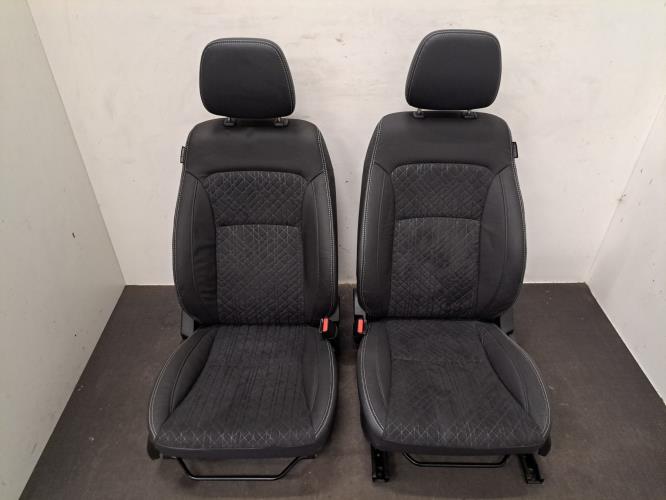 Image Interieur complet - SUZUKI VITARA 2