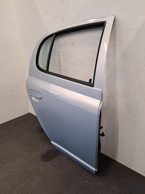 Image Porte arriere droit - TOYOTA YARIS 1