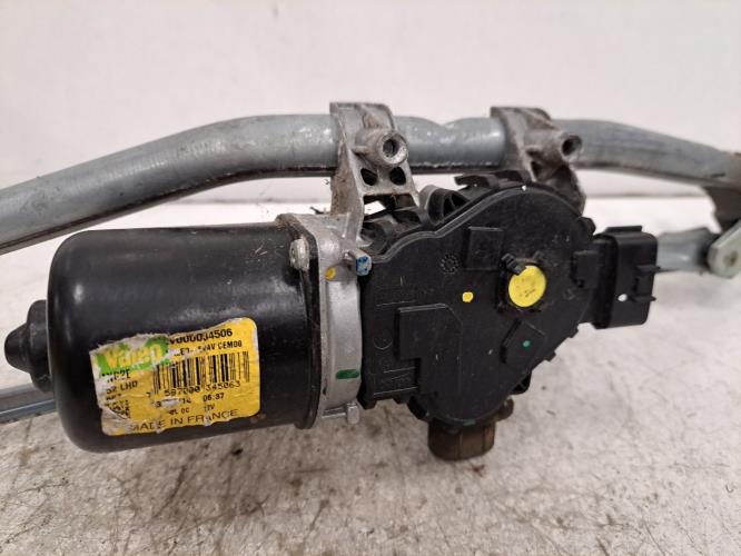 Image Moteur essuie glace avant - DACIA SANDERO 2
