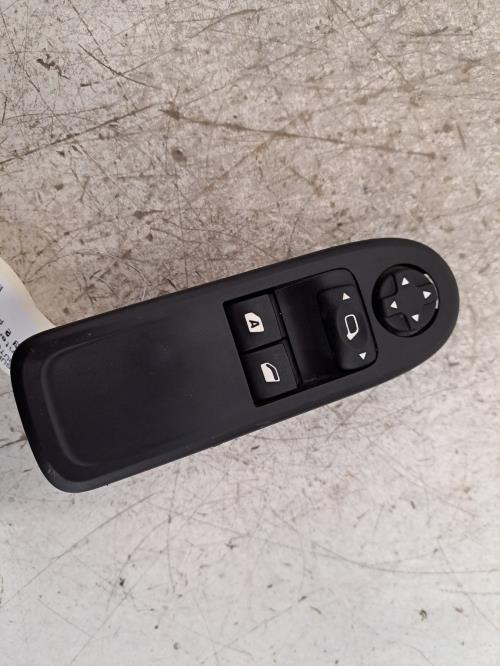 Image Interrupteur de leve vitre avant gauche - CITROEN C3 2