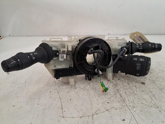 Image Com (Bloc Contacteur Tournant+Commodo Essuie Glace+Commodo Phare) - RENAULT MEGANE 3
