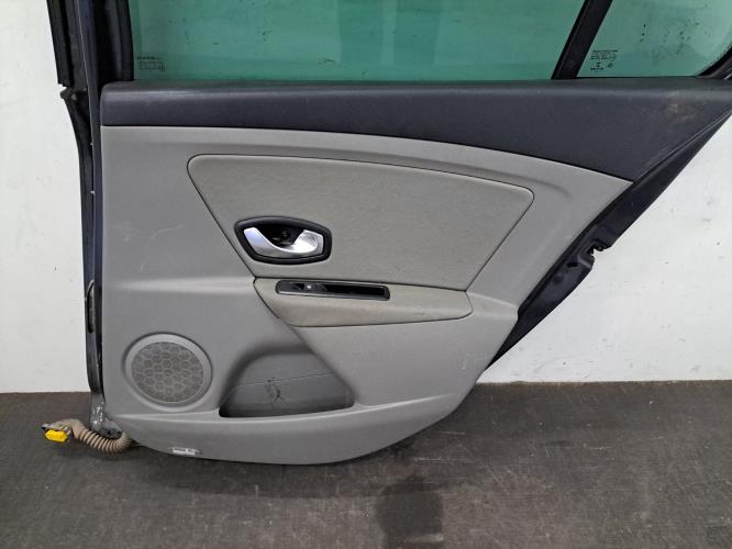 Image Porte arriere droit - RENAULT MEGANE 3