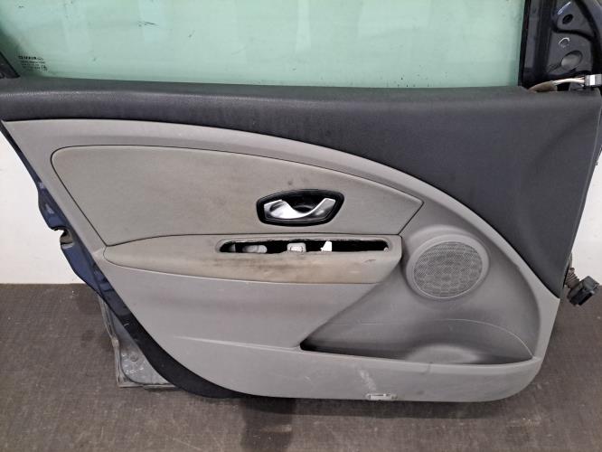 Image Porte avant gauche - RENAULT MEGANE 3