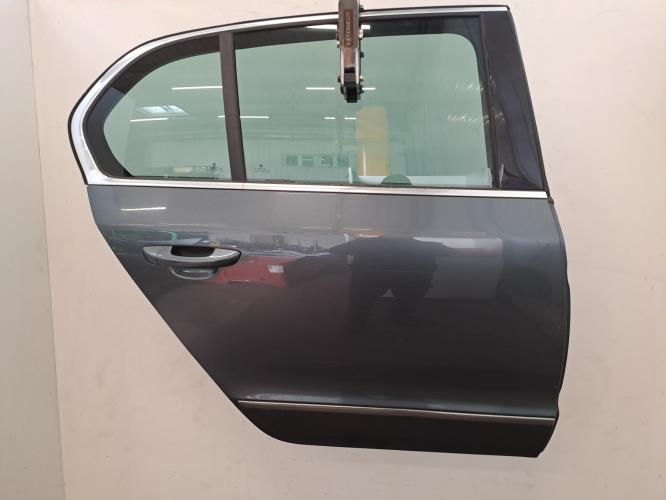 Image Porte arriere droit - SKODA SUPERB 2