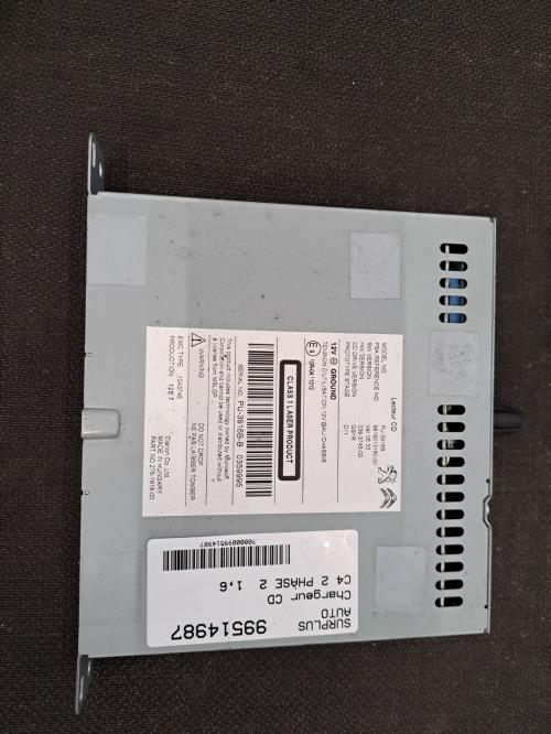 Image Chargeur CD - CITROEN C4 2