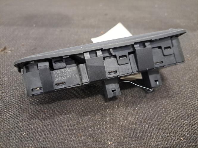 Image Interrupteur de leve vitre avant gauche - CITROEN C4 GRAND PICASSO 1